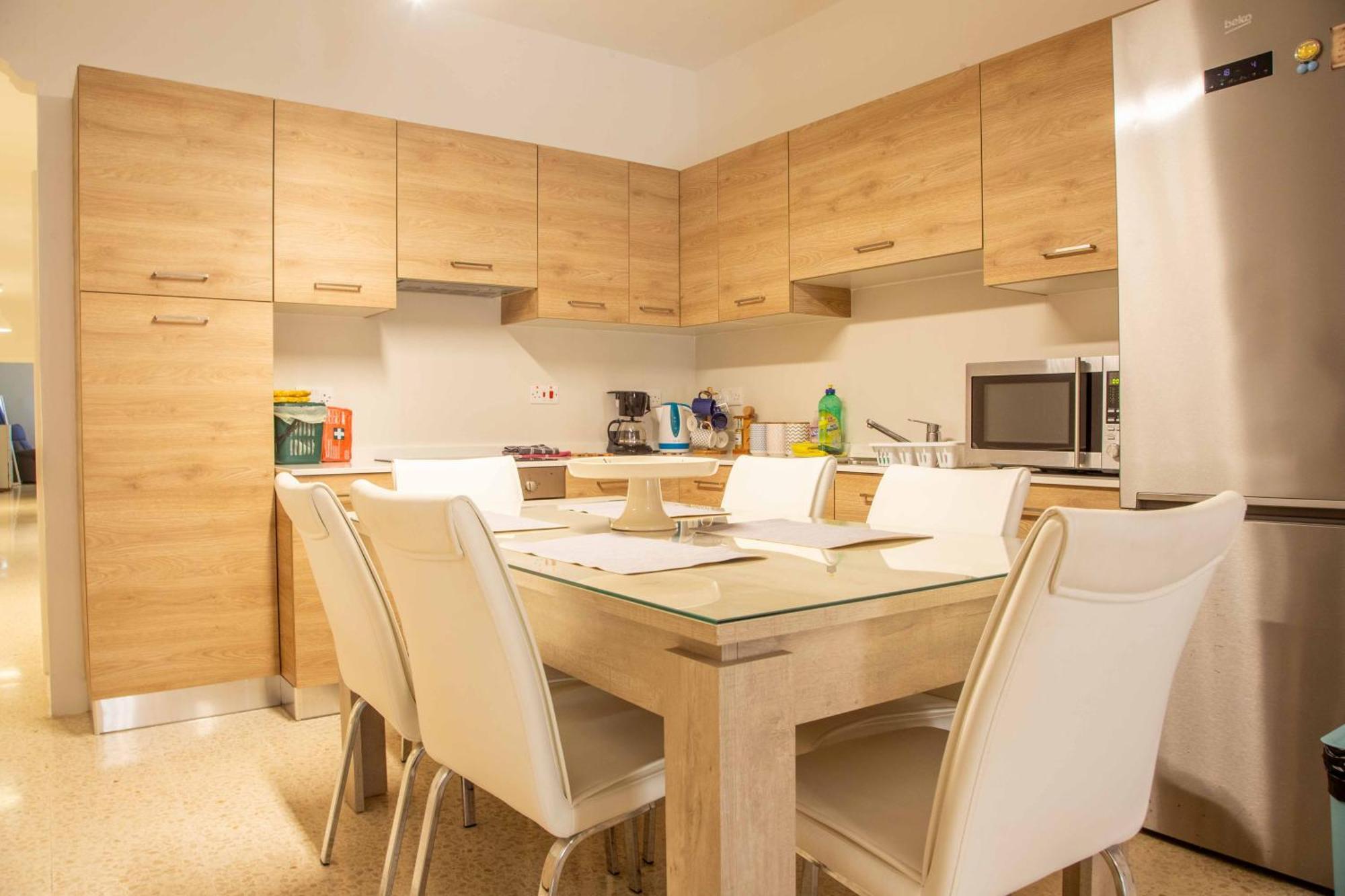 Spacious, Modern 3 Bedroom Apartment - St. Paul'S Bay Exterior photo