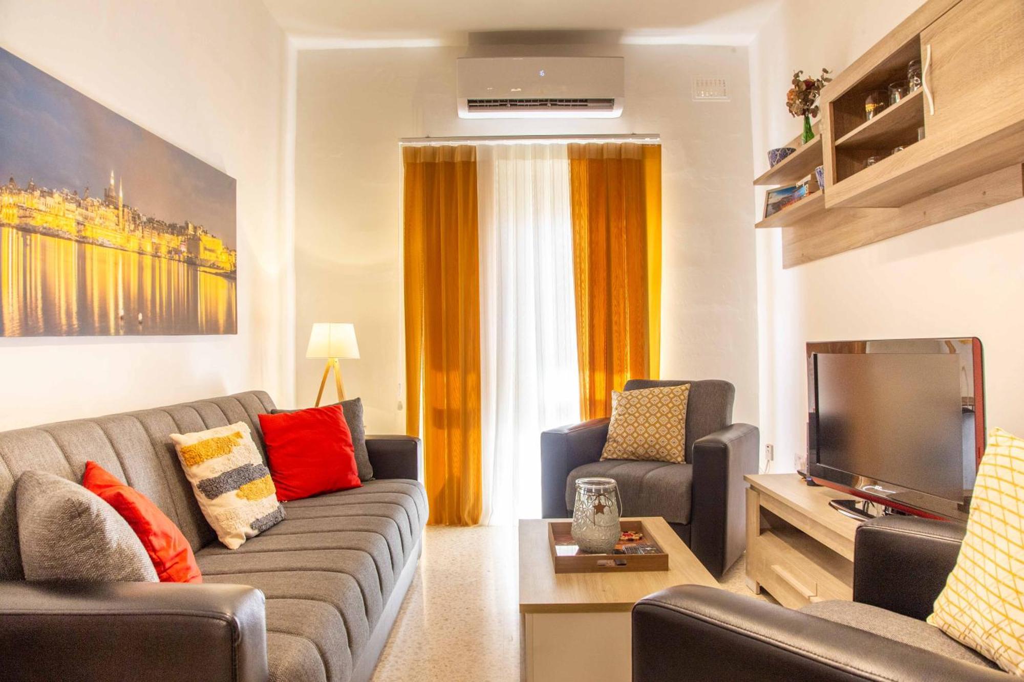 Spacious, Modern 3 Bedroom Apartment - St. Paul'S Bay Exterior photo